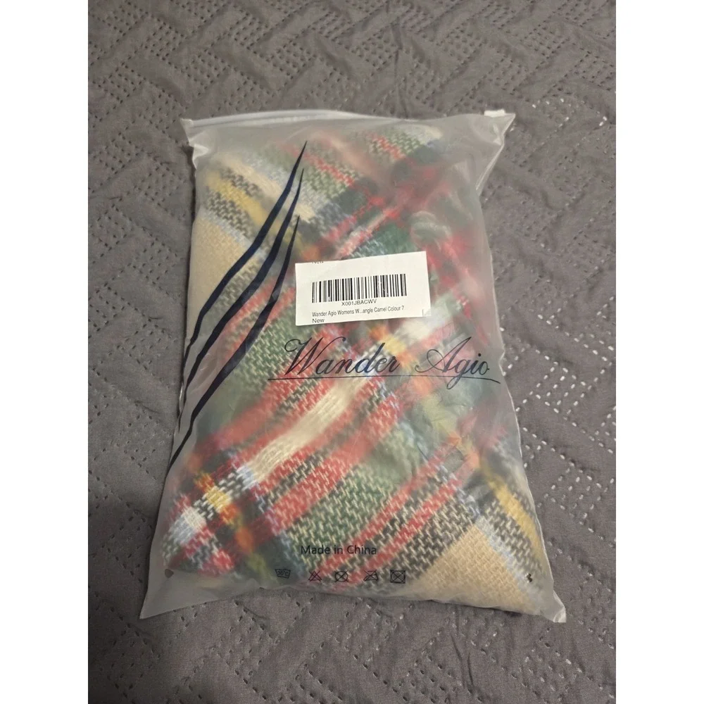New Wander Agio Women's Multicolor Plaid Woven Fringe Triangle Winter Wrap Scarf